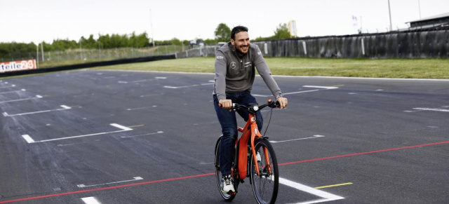 DTM proofed: Die neue smart ebike edition: Mercedes-DTM Piloten testen neue smart ebikes 
