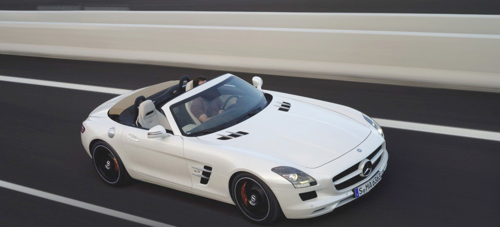 Premiere Mercedes Benz Sls Amg Roadster Neue Offenbarung Am Sternenhimmel Der Neue Amg Prasentiert Sich Als Perfekter Roadster Traumwagen Sternstunde Mercedes Fans Das Magazin Fur Mercedes Benz Enthusiasten