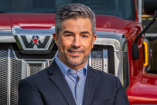 Daimler Truck Köpfe: Andrew Johnson folgt auf Jörg Howe als Leiter der globalen Unternehmenskommunikation