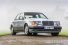 Sterne unterm Hammer: „Mr Bean“ verkauft seinen Mercedes-Benz 500 E (W124) 