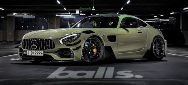 Mercedes-AMG GTR extrem: Volle Breitseite: Ein Mercedes-AMG GTR geht in die Vollen