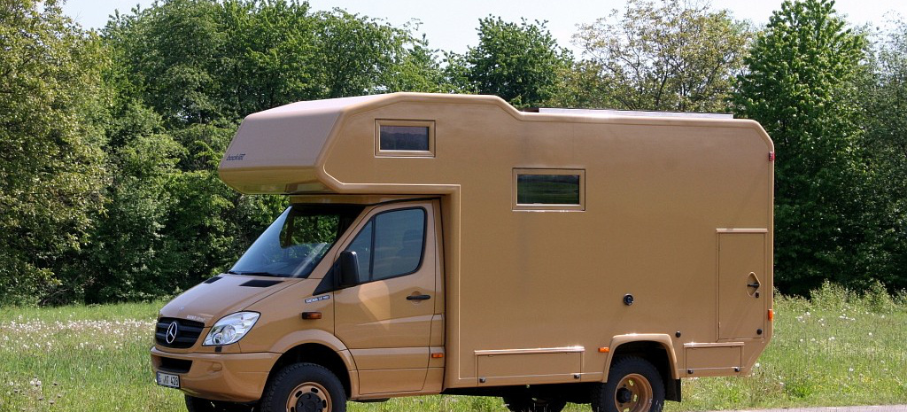 Mit Dem Sprinter In Die Ferne 4x4 Nasenbar Fur Zwei Bocklet Dakar 630 Auf Mercedes Benz Iglhaut Sprinter 519 Cdi Text Fotos Gerhard Prien Sternstunde Mercedes Fans Das Magazin Fur Mercedes Benz Enthusiasten