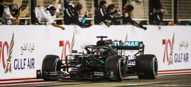 Formel 1 in Bahrain: Hamilton siegt erneut, Grosjean überlebt Horror-Unfall