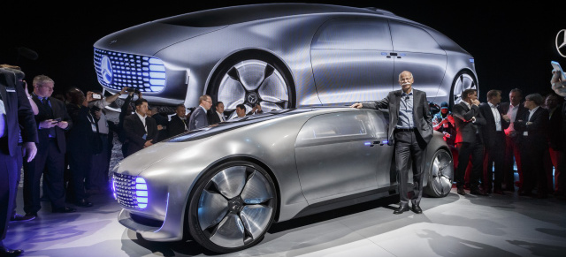 Mercedes-Benz Weltpremiere:  Forschungsfahrzeug F 015 Luxury in Motion: Auf der CES in Las Vegas debütiert die autonom fahrende Luxuslimousine von morgen