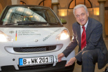 Bundesrat stimmt Einführung von Wechselkennzeichen zu: Mit aktuellem Bild des Wechselkennzeichens, so wie es kommen soll: Zwei Autos - ein Kennzeichen!