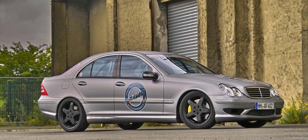 Mercedes C32 Amg Ready To Race Der Club Renner Der Amg Freunde Deutschland E V Auto Der Woche Mercedes Fans Das Magazin Fur Mercedes Benz Enthusiasten
