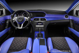 Innere Werte: Mercedes C63 AMG mit blauem Krokodilleder-Interieur: Sehr spezieller Innenraumausbau von TopCar