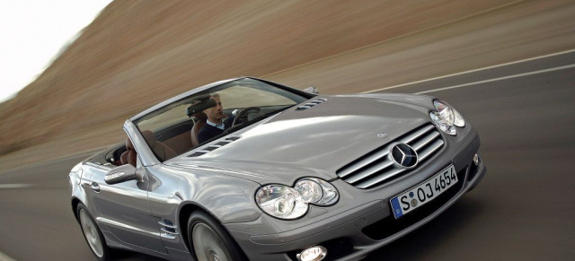 Mercedes-Benz Baureihen: R230 (ab 2001) - alles gut bedacht: Die Mercedes SL der Baureihe 230 sind dank Variodach Cabrio und Coupé in einem