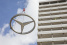 Reif fürs Museum:  Der Stern der „Bonner Republik“: Mercedes-Benz übergibt Markenzeichen des ehemaligen „Bonn-Center“ 