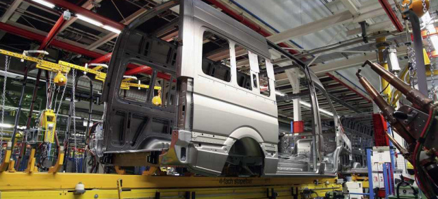 2011: Gutes Jahr für Mercedes-Benz Werk Düsseldorf  : Produktion im Werk Düsseldorf bis Jahresende gut ausgelastet und Kapazitätserhöhung umgesetzt