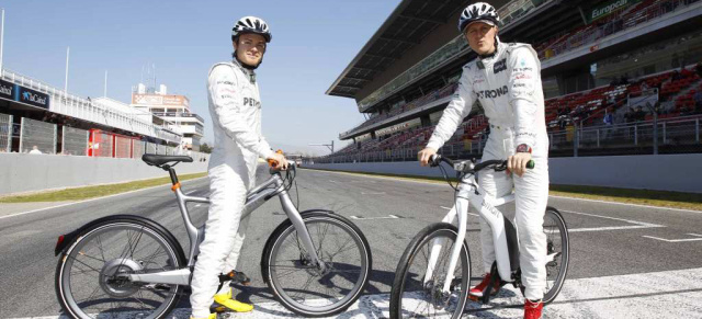 Zwei Elektro-Räder für Schumi und Rosberg : Mercedes-Silberpfeilfahrer unterwegs auf smart ebike