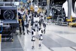 Mensch. Maschine. Mercedes.: "I Robot" in Sindelfingen? Mercedes bringt humanoide Roboter in die Produktion