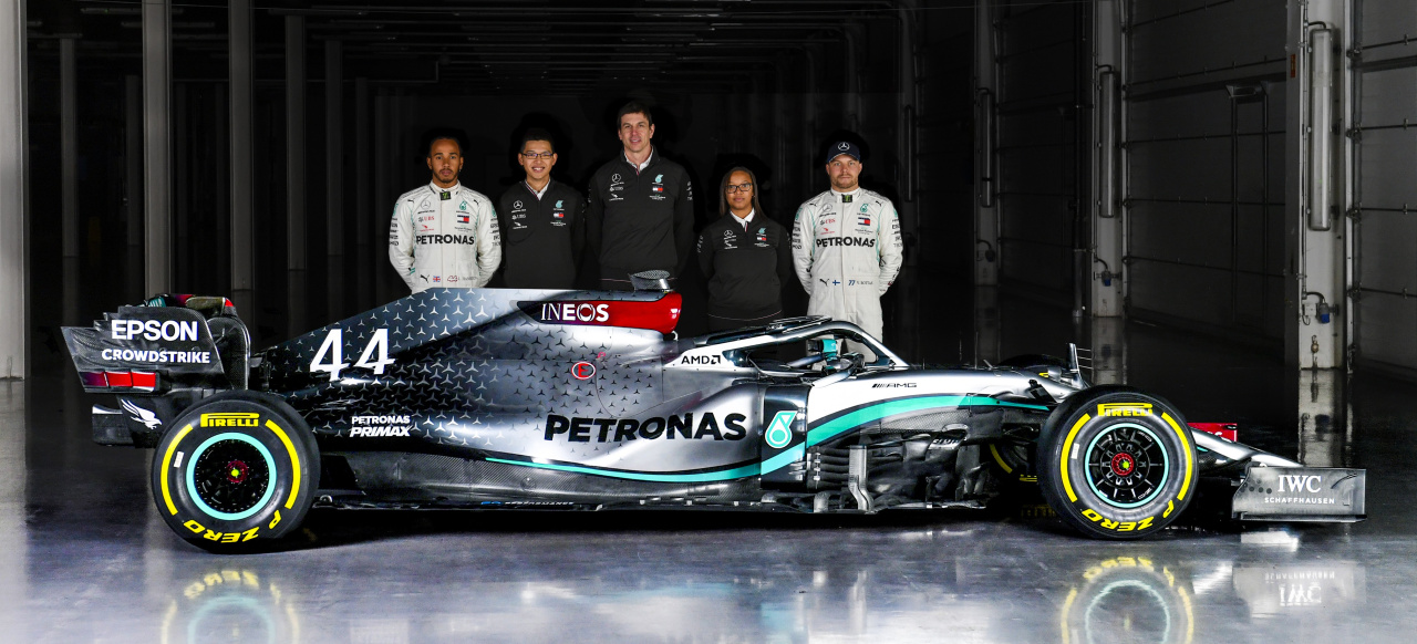 petronas-sucht-den-experten-f-r-fluidl-sungen-en-de-liow-aus-malaysia