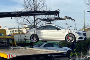 Drastisches Debüt: Mercedes CLS 500 polizeirechtlich beschlagnahmt: Unrühmliche Premiere in Heilbronn