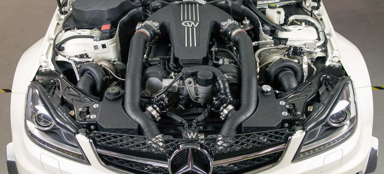 Mercedes Benz C Klasse Mit 1 000 Ps Weistec Prasentiert C65 Black Seriesmonster Mit 1 000 Ps Starkem V12 Motor Performance Mercedes Fans Das Magazin Fur Mercedes Benz Enthusiasten