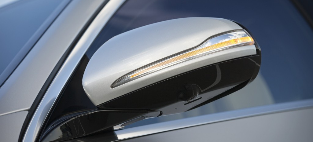 Geheimnis Geluftet So Sieht Der Kunftige Mercedes Aussenspiegel Fur Alle Baureihen Aus Mercedes S Klasse Erstes Modell Mit Neuen Spiegeln Sternstunde Mercedes Fans Das Magazin Fur Mercedes Benz Enthusiasten