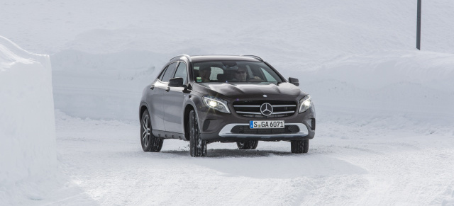 Mercedes-Benz 4 MATIC: 4 für mehr Traktion: Gipfeltreffen mit 4MATIC-Modellen in den schneebedeckten Bergen 