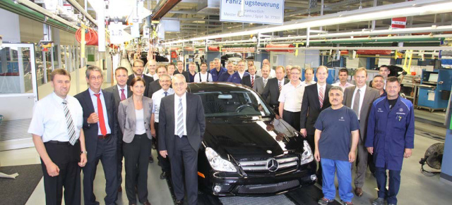 Mercedes CLS: Time to say "Goodbye!": Das letzte CLS Modell der ersten Generation ist vom Band gelaufen