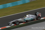 Formel 1: Jenson Butten siegt beim Grand-Prix von Ungarn : "Schwer verletzter" Jenson Button gewinnt seinen 200. Grand Prix -  Schumacher raus - Formel 1 geht in Sommerpause