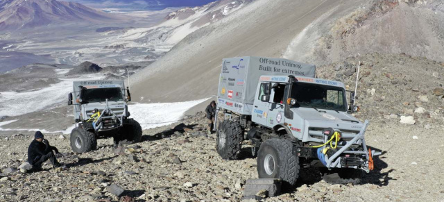 Unimog on the Top in 6.694-Meter-Höhe: Unimog U 5023 stellt neuen Höhenweltrekord für Radfahrzeuge auf