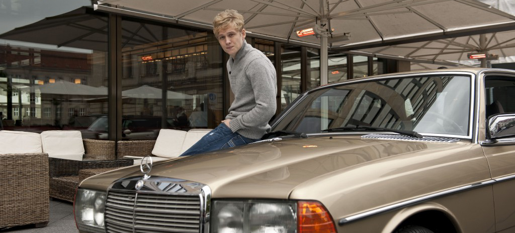Video: Kultfilm trifft auf Kultauto - Mercedes-Benz ...