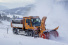 Unimog at work: Schneeschieben bei arktischen Temperaturen: Neuer Unimog U 430 räumt Schnee in Leogang im Salzburger Land