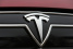Tesla: Volle Breitseite gegen Mercedes-Benz: Angriff auf den Stern: Tesla will weltweit führende Premium-Automobilmarke werden