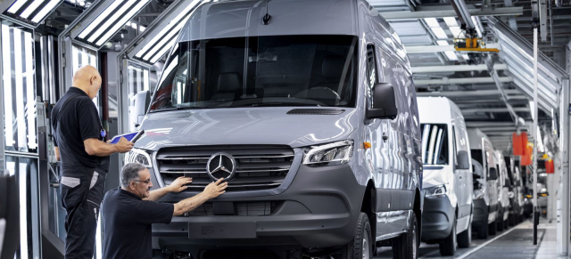 Zukunft des Sprinterwerks Düsseldorf gesichert: Verbrenner-Produktion gibt 5.500 Mercedes-Mitarbeitern eine Perspektive