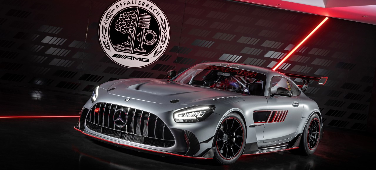 Mercedes-AMG GT Track Series: starkes Sondermodell zum 55. AMG-Geburtstag:  AMG goes GT2: leistungsstärkste Kundensport-Fahrzeug mit 734 PS - Auto der  Woche - Mercedes-Fans - Das Magazin für Mercedes-Benz-Enthusiasten
