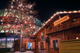 Wieder da: Die Winterhütte am Mercedes-Benz Museum: Gastronomieangebot im Zeichen alpiner Gastlichkeit