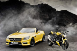 Doppeltes Flottchen:  Mercedes SLK 55 AMG  & Ducati Streetfighter Edition : Der neue SLK 55 AMG und die neue Ducati Streetfighter 848 im Partnerlook