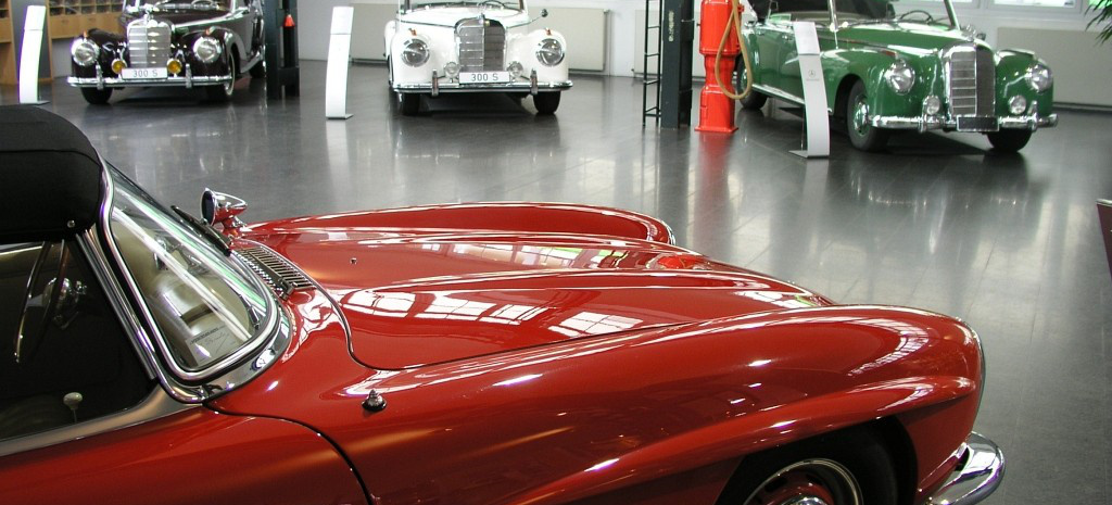 Die Erste Adresse Fur Mercedes Benz Klassiker Das Mercedes Benz Classic Center Happy Birthday Fellbach Vor 20 Jahren Eroffnete Die Erste Niederlassung Fur Klassische Mercedes Benz Classic Mercedes Fans Das Magazin Fur Mercedes Benz Enthusiasten