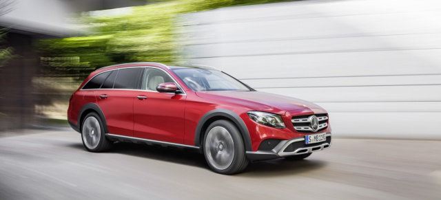 Weltpremiere in Paris:‭ ‬Mercedes-Benz E-Klasse All-Terrain: Mercedes‭  ‬E-Klasse All-Terrain:‭ ‬Der neue Weggefährte für‭  ‬Familie,‭ ‬Freizeit und Feldwege.‭ 