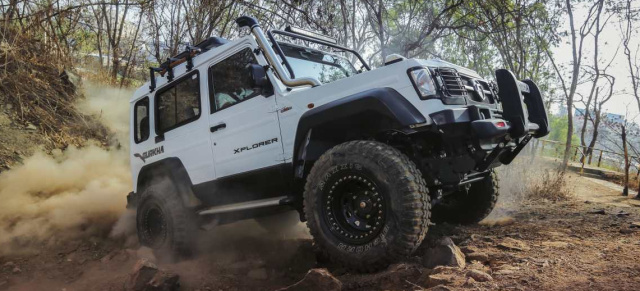 Mit Mercedes-Technik: „Mercedes G-Klasse“-Looker aus Indien: Nur 17.000 €: Force Motors Gurkha Xtreme - „Ur-G“-Look-Allradler als Extrem-Offroader