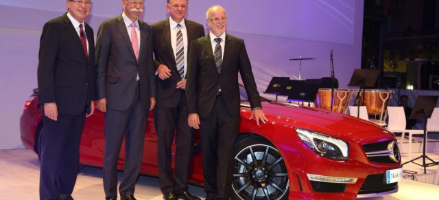 Mercedes-Benz feiert Doppeljubiläum in Bremen: 35 Jahre Mercedes-Benz Pkw-Produktion  75 Jahre Werk Bremen