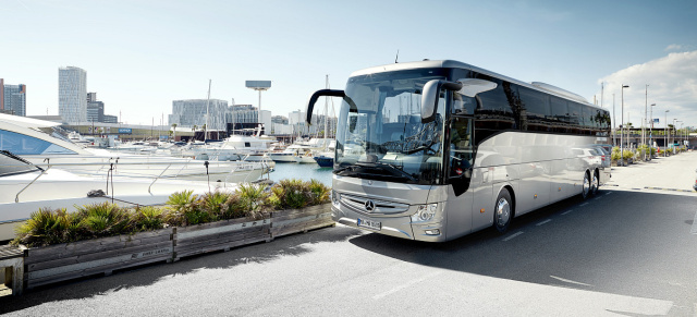 Der Nachfolger des europäischen Bestsellers:  Der neue Hochdecker-Reisebus Mercedes-Benz Tourismo 2017