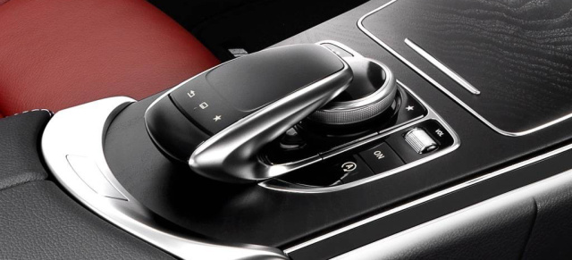 Daimler Supplier Award: Continental für Touchpad  ausgezeichnet: Daimler zeichnet Continental für Touchpad der neuen Mercedes-Benz C-Klasse aus