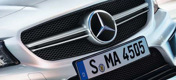 AMG Optik für den Mercedes CLA: Kunzmann bietet CLA45 AMG Kühlergrill für den Mercedes-Benz CLA (C117)