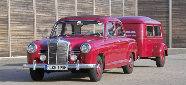 Eine schöne Bescherung: Mercedes 190 mit Modellbahn-Anhänger: Der 56er Ponton W121 BI hat innen die Lok und außen den besonderen Look