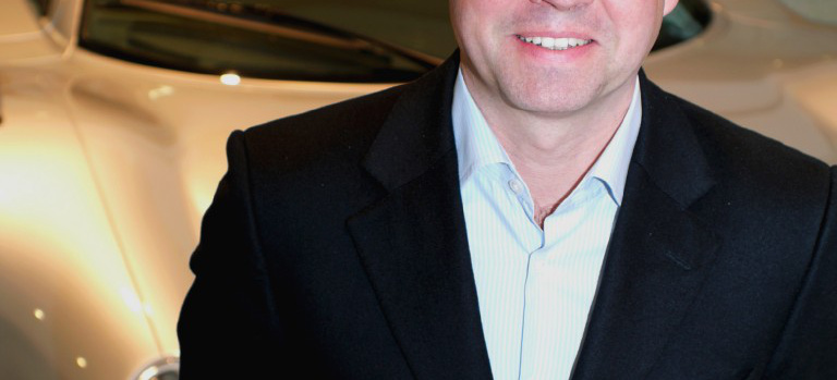 Nach Dtm Debakel Hwa Feuert Ungar Nach Dem Schwachen Dtm Auftakt Muss Der Vorstandsvorsitzende Der Hwa Ag Gerhard Ungar Seinen Platz Raumen Motorsport Mercedes Fans Das Magazin Fur Mercedes Benz Enthusiasten