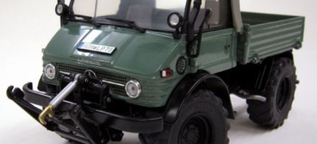 Mercedes Modellauto: Unimog in 1:32: Weise-Toys bringt ein Unimog 406 als Modell mit Faltverdeck!