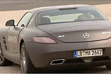 VIDEO: Drifts mit Mercedes CLS 63 AMG und SLS AMG: Drift Challenge, gepostet von den AMG Freunde Deutschland auf Facebook - starring die Kickerinnen der deutschen Fußball-Nationalmannschaft 