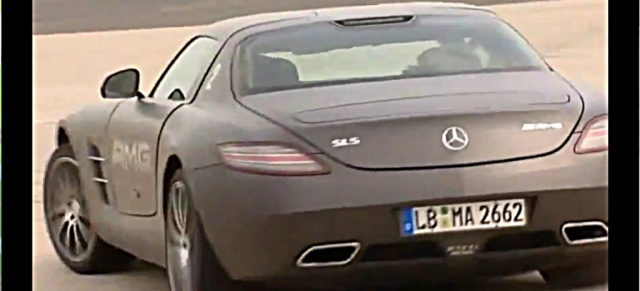 VIDEO: Drifts mit Mercedes CLS 63 AMG und SLS AMG: Drift Challenge, gepostet von den AMG Freunde Deutschland auf Facebook - starring die Kickerinnen der deutschen Fußball-Nationalmannschaft