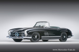 Brilliantes Show Car für 990.000 US-Dollar: 1960 Mercedes-Benz 300SL Roadster: Mercedes-Benz Oldtimer fast auf den Tag genau 60 Jahre nach erstem Renneinsatz versteigert