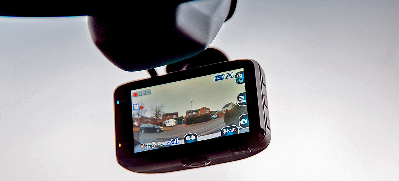 Handy Video Als Beweismittel Vor Gericht Selektive Unfallaufzeichnung macht´s möglich: Dashcam-Aufzeichnungen