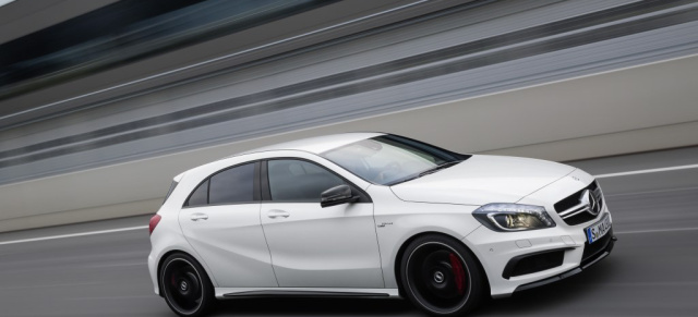 390 PS ab Werk: Im Mercedes A45 AMG steckt mehr drin, als man glaubt: Auf dem Leistungsprüfstand legt der Mercedes A45 AMG eine unerwartet starke Leistung hin.