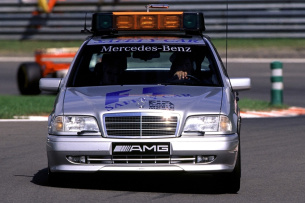 Mercedes-AMG feiert den 500. Einsatz eines Safety Cars mit Stern
