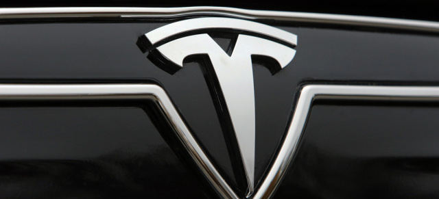Medienbericht: Tesla könnte Daimler schlucken: Hat Elon Musk Interesse an der Übernahme des Sterns?