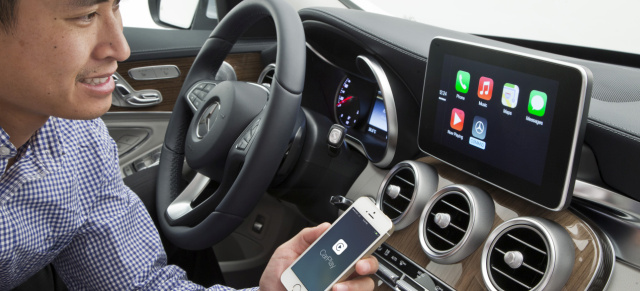 Das Auto als Kommunikations- und Entertainment-Center: Per neuem Smartphone Apple CarPlay und Android Auto wieder auf neuestem Stand