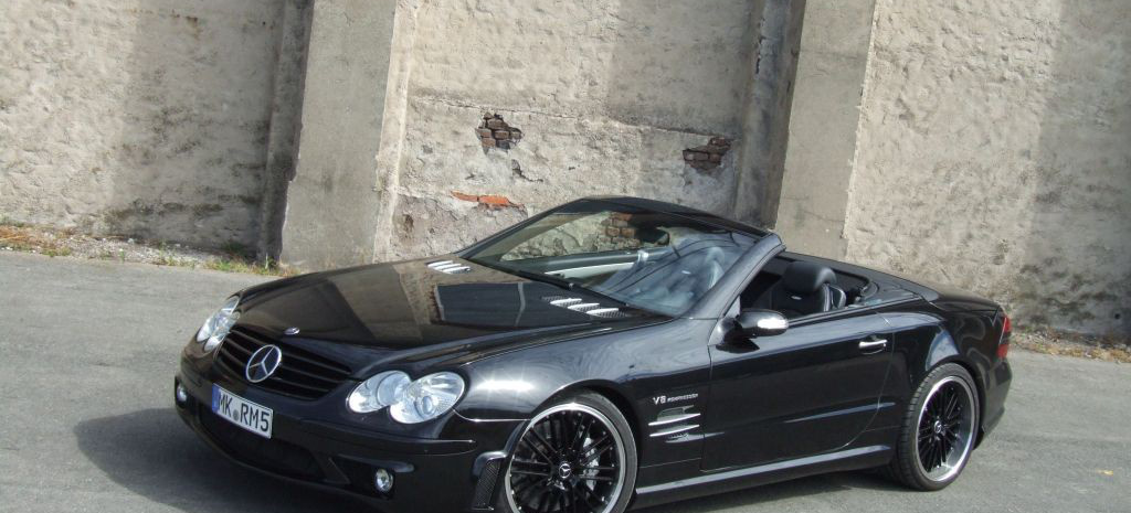 Mercedes Sl55 Amg Schwarz Breit Stark Verjungte Optik Und Extra Ps Werten Den R230 Auf Auto Der Woche Mercedes Fans Das Magazin Fur Mercedes Benz Enthusiasten